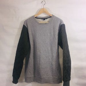 QUILTED CREWNECK SWEATSHIRT